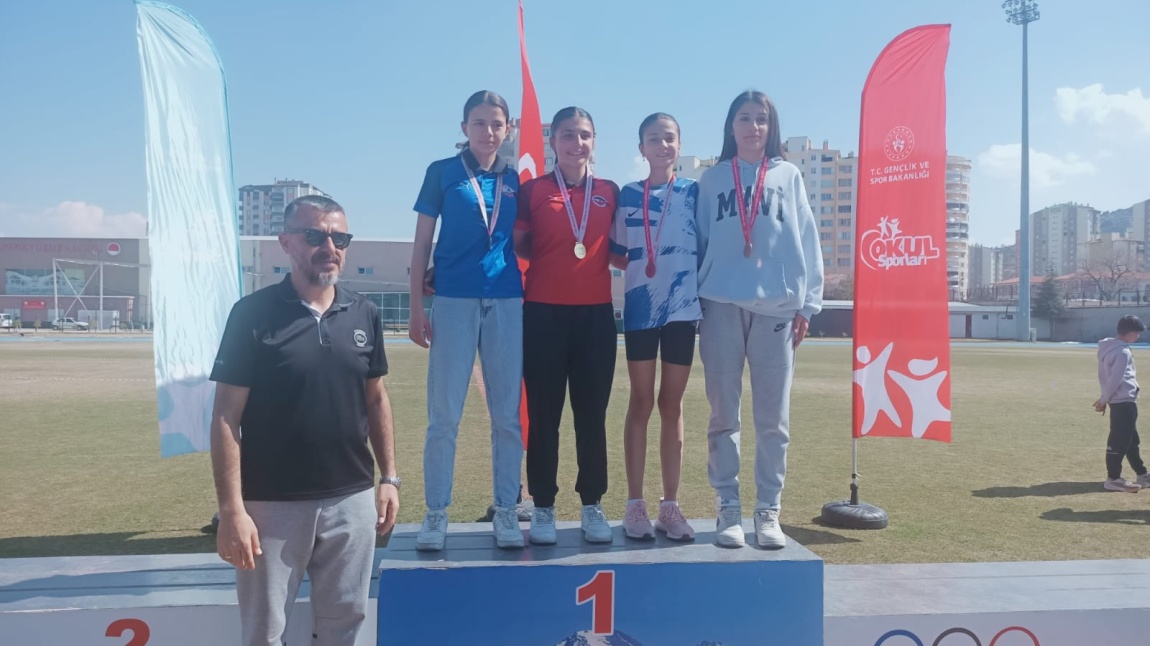 Okulumuz Öğrencisi Atletizm Turnuvasında İl Birincisi Oldu.